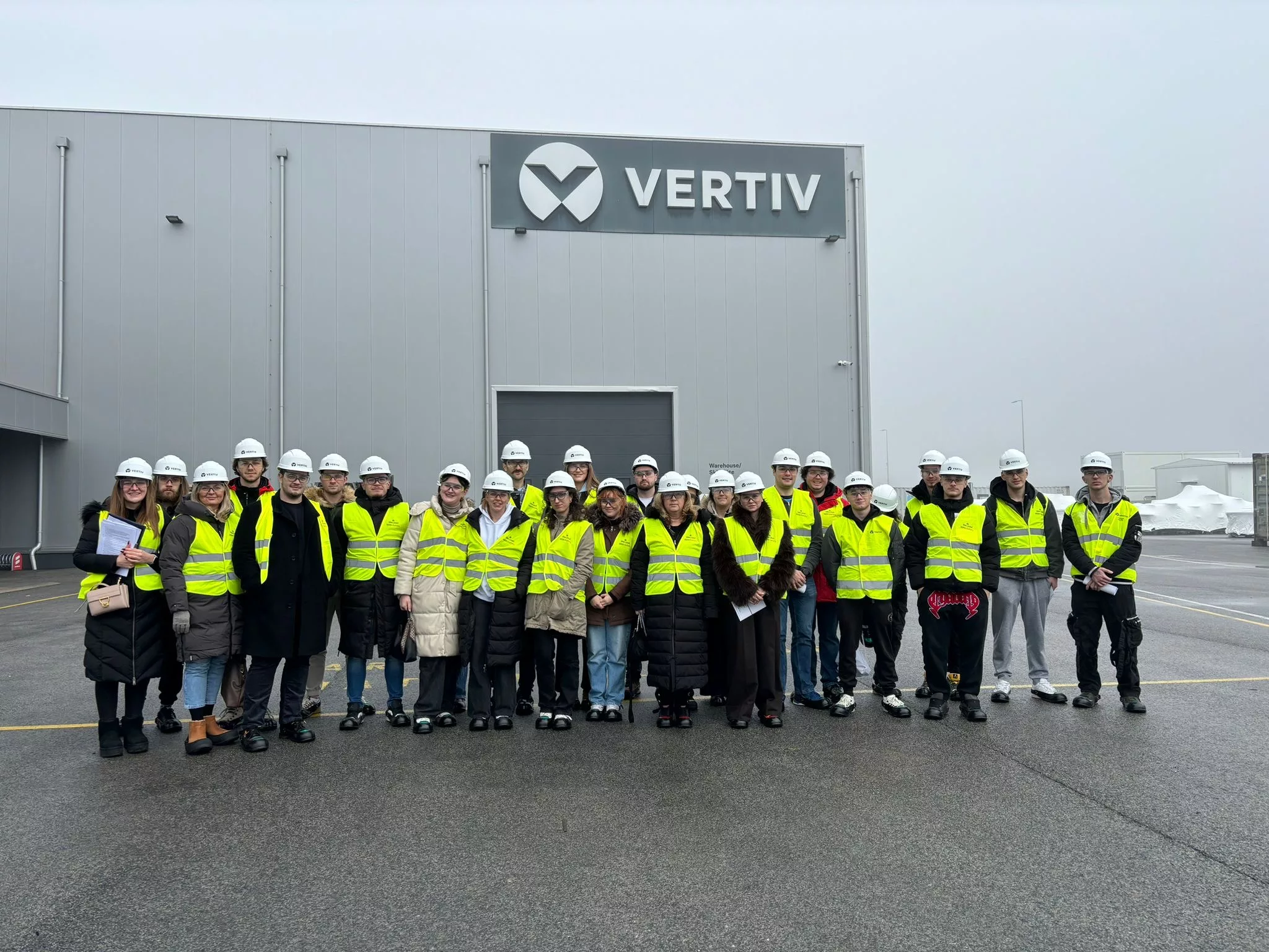 Stručni posjet studenata Tehničkog veleučilišta u Zagrebu tvornici Vertiv